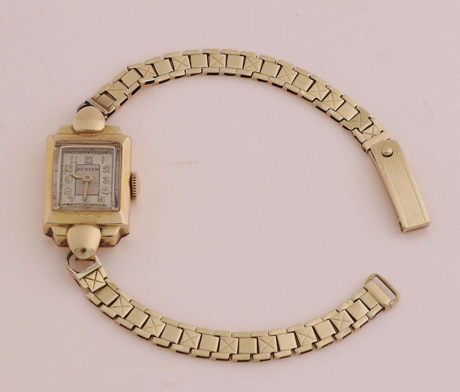 Gold Zenith watch (1 of 1)