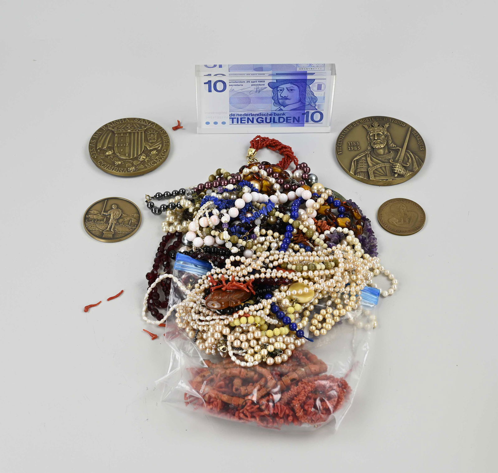 Lot of various jewelry (1 of 1)