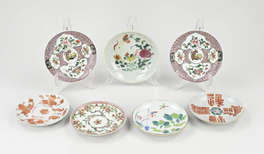 seven-antique-chinese-dishes-13-16-cm-7580-on-oct-08-2022
