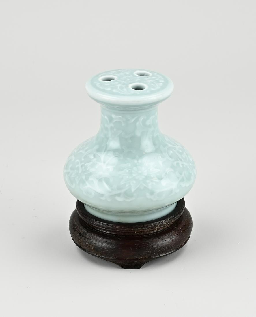 Chinese celadon incense stick holder Ã˜ 8.5 cm. (1 of 2)