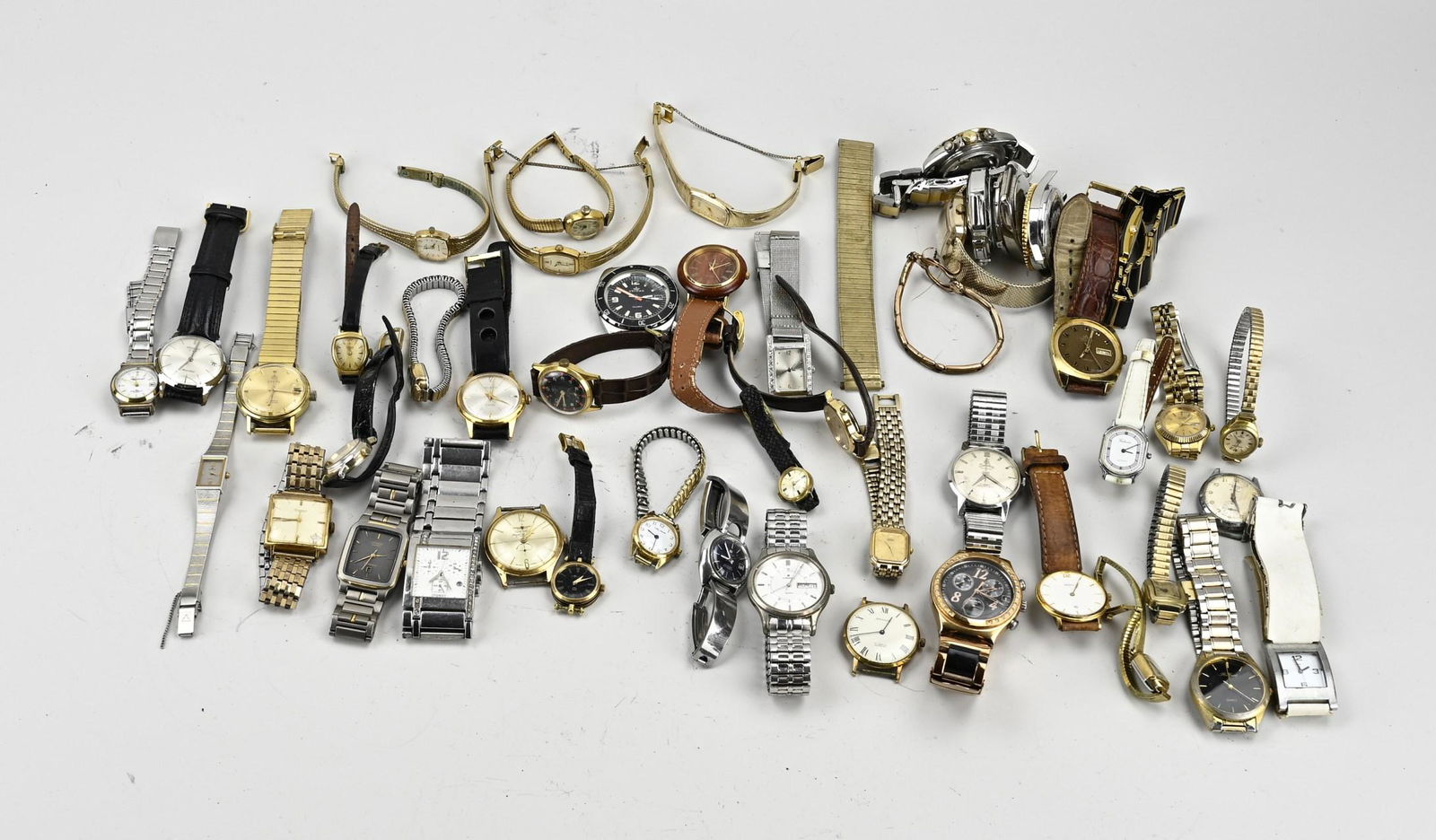 Lot of vintage watches (1 of 1)