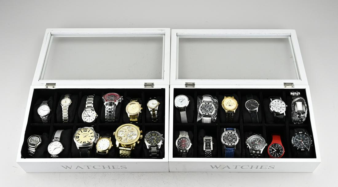 Lot of watches (24 pcs.) (1 of 1)