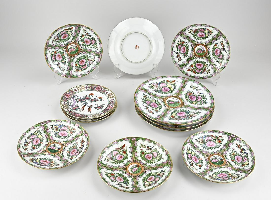 Twelve Chinese plates Ã˜ 18 -24 cm. (1 of 1)