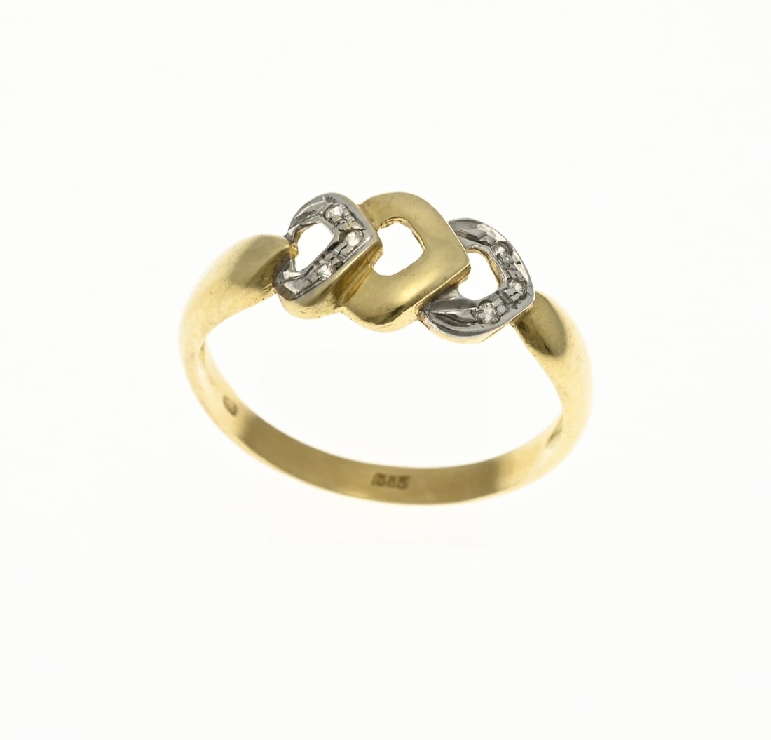 Gold ring with diamond (1 of 1)