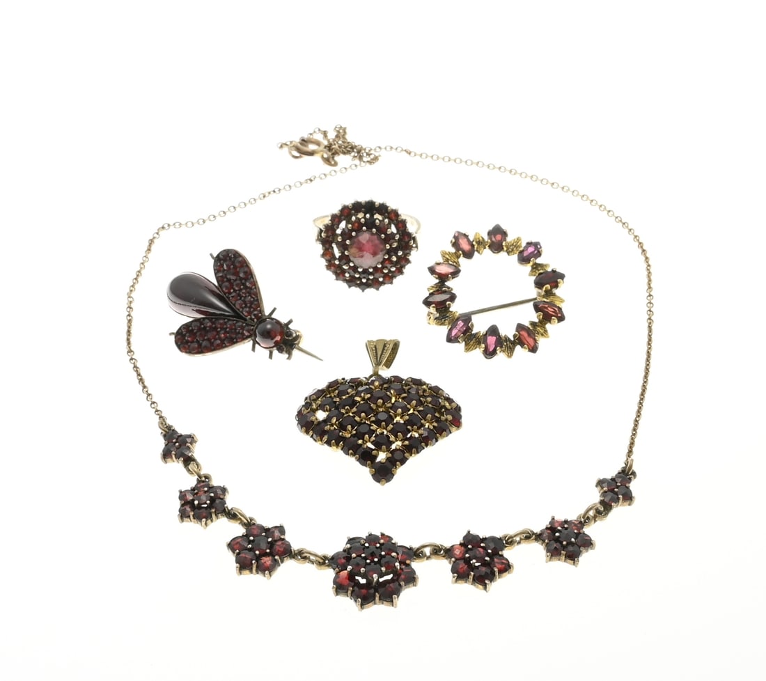 Lot of garnet jewelry (1 of 1)