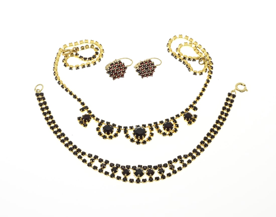 3 Jewelry with garnet (1 of 1)