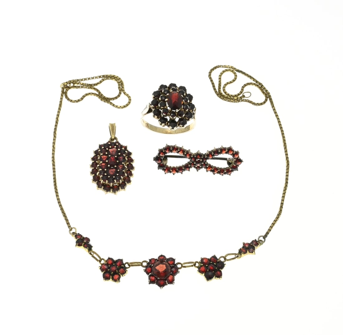 Lot of garnet jewelry (1 of 1)