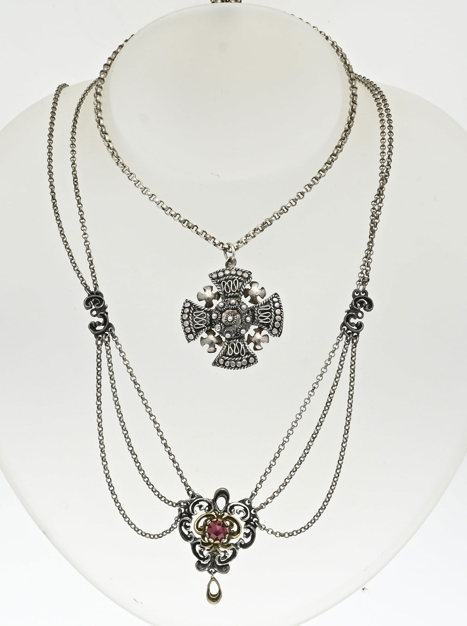 2 Silver chokers garnet/buttons (1 of 1)