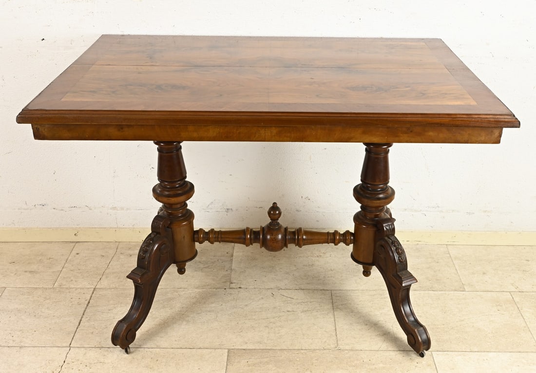Antique dining table, 1880: Antique German Gründerzeit dining table made of walnut wood. Circa 1880. Dimensions: 80 x 112 x 77 cm. In good condition.