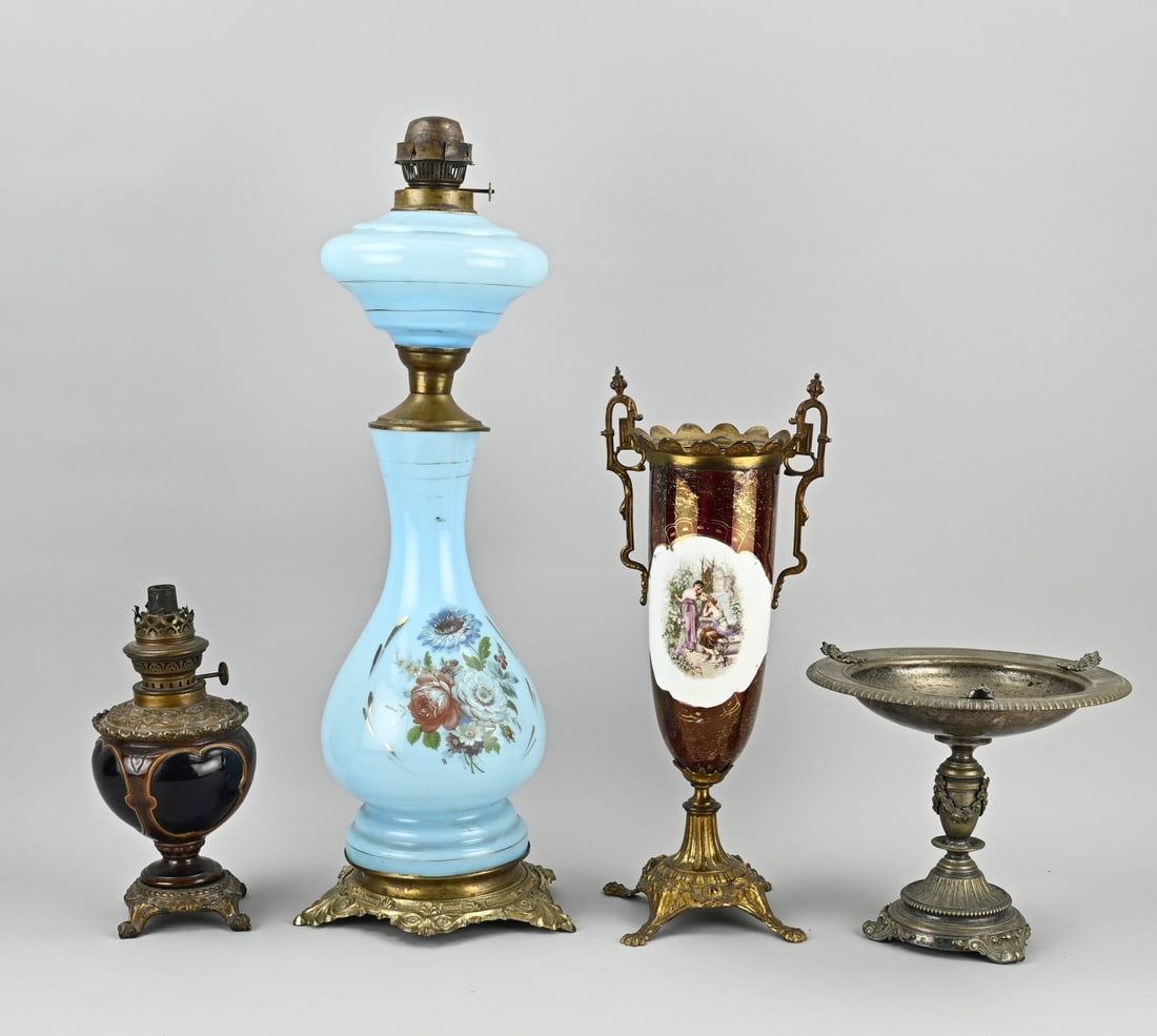 4x Various antiques (1 of 1)
