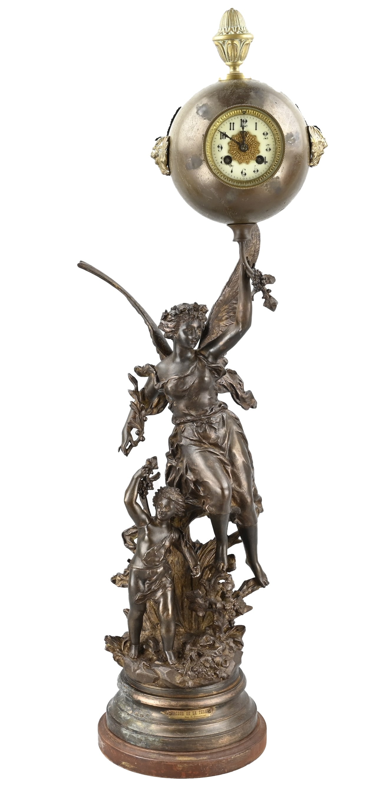 French ball mantel clock, 1900 (1 of 3)