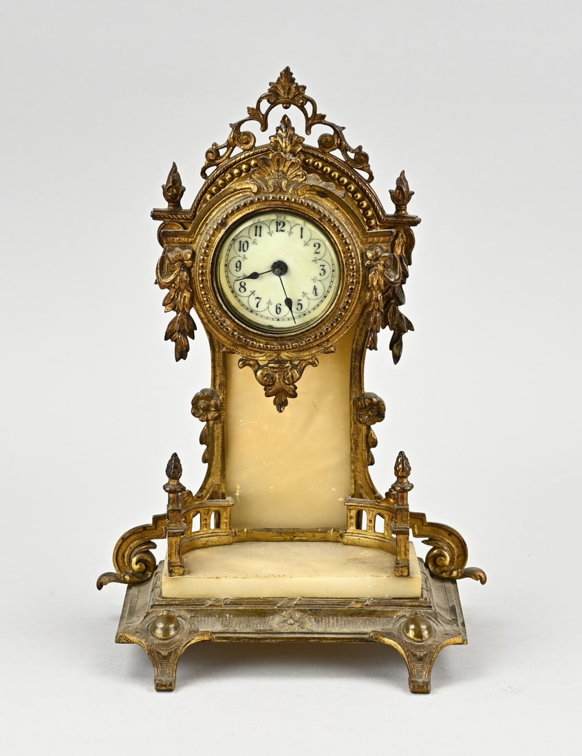 Desk clock, 1900 (1 of 1)