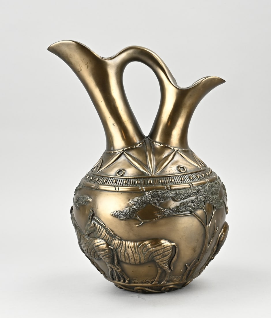 African vase, H 37 cm.: African bronze colored vase with bronze overlay. Zebra Vase. Second half 20th century. Dimensions: H 37 cm. In good condition.