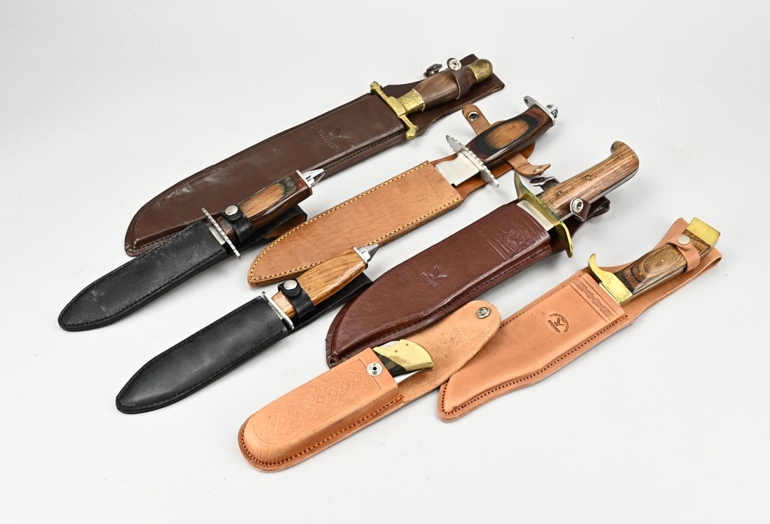Lot of daggers (7x): Lot of daggers. Germany. Second half 20th century. Sperber + Mammut. Size: L 27 - 45 cm. In good condition.
