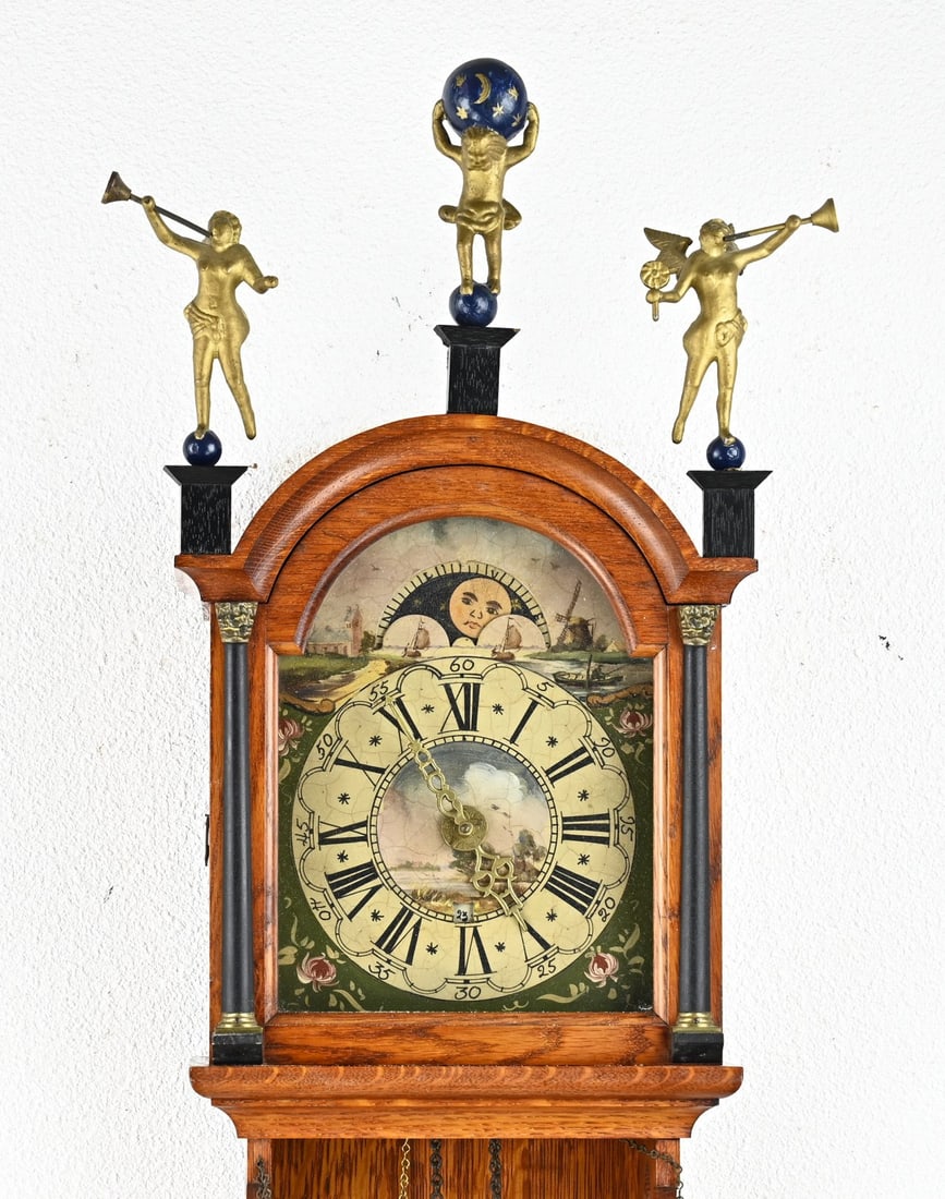 Frisian tail clock - 2