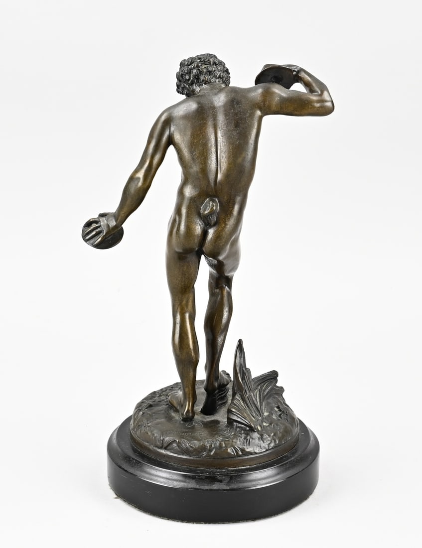 Bronze statue, Discus thrower - 2