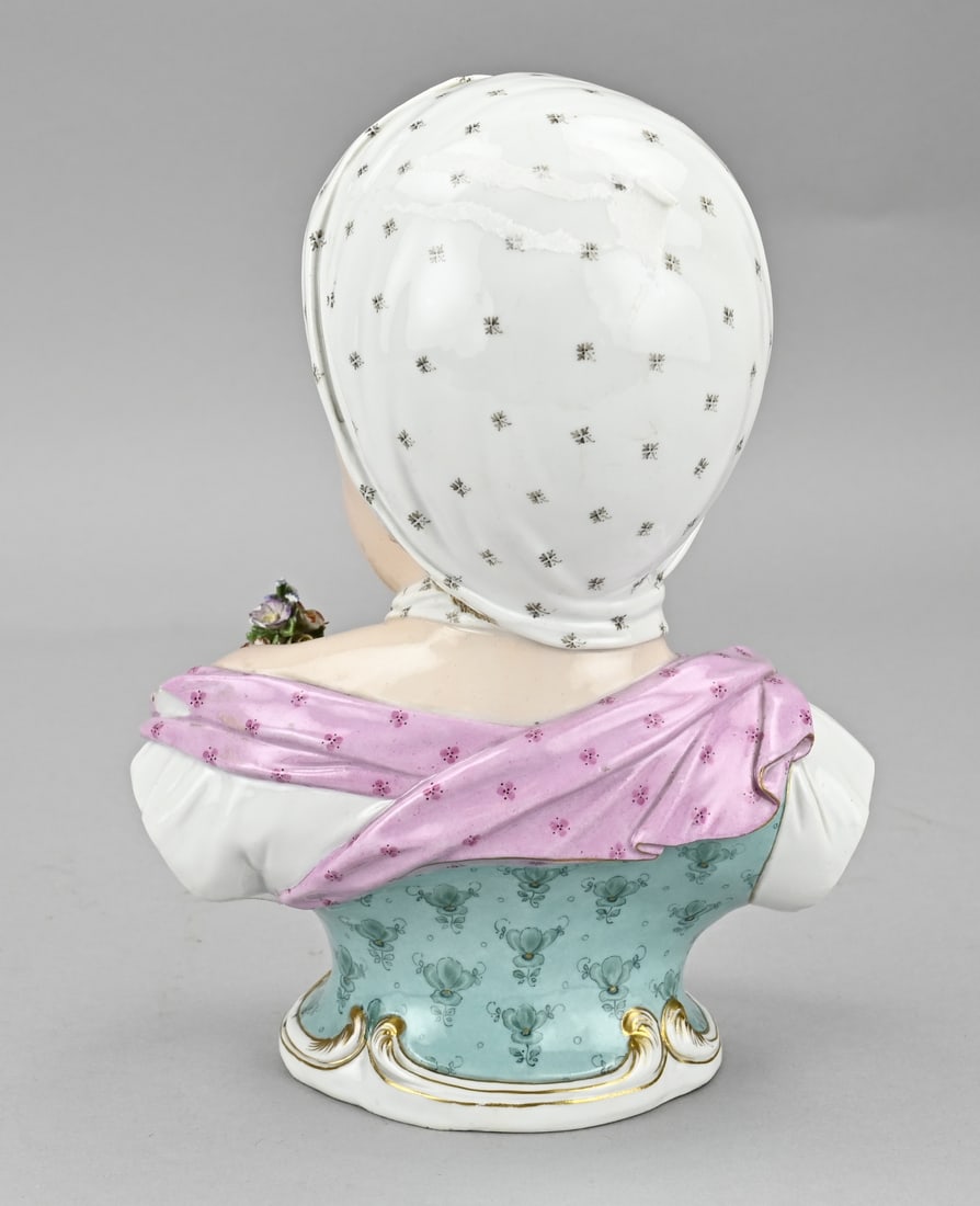 Meissen bust, 1900 - 2