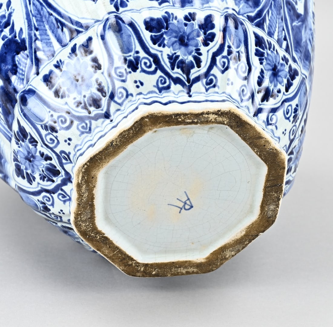 Delft vase, H 49 cm. - 3