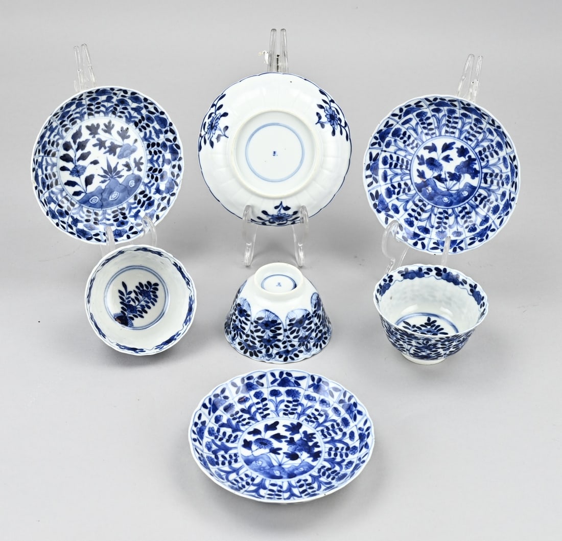 Lot of Chinese cups/saucers (1 of 1)