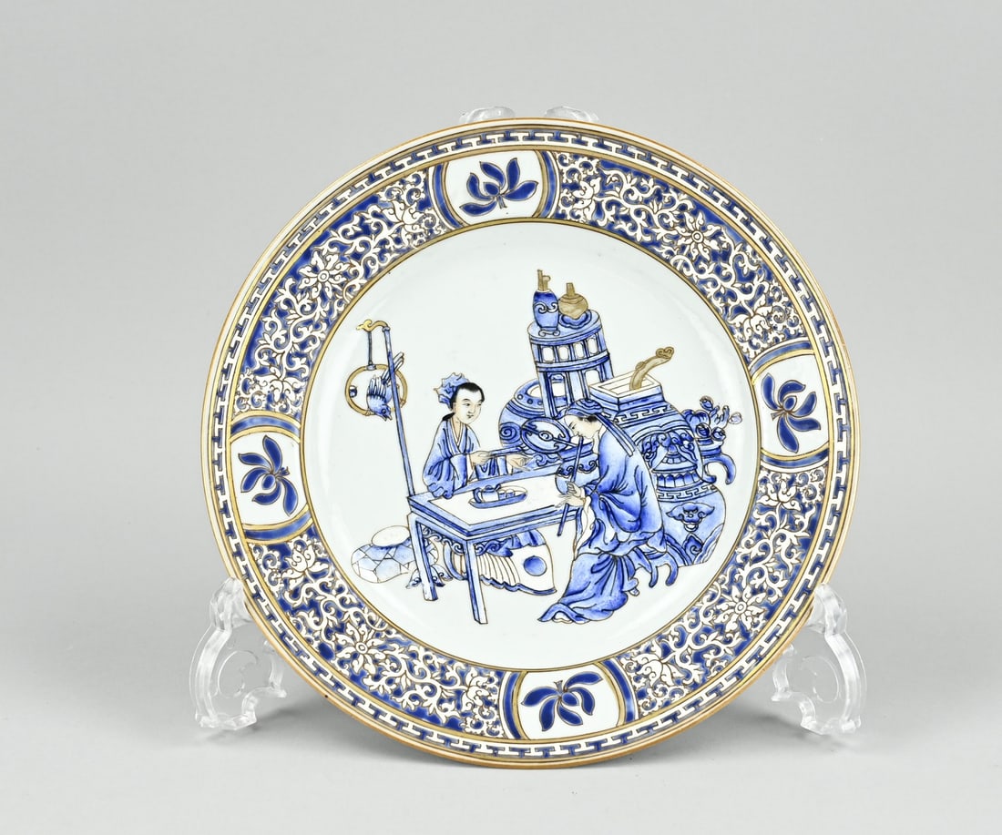 Chinese plate Ø 22.7 cm. (1 of 2)