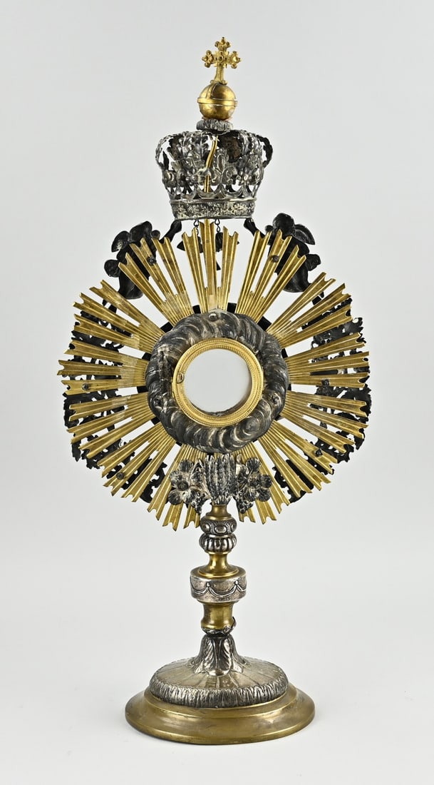 Monstrance - 2