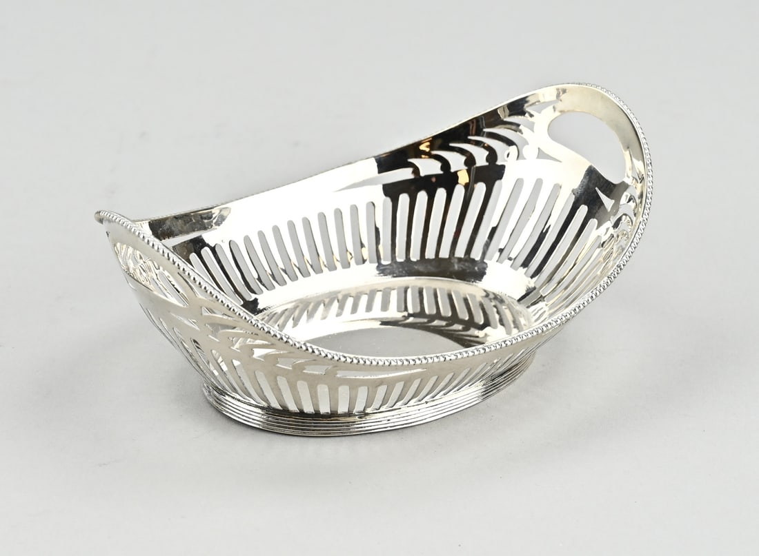 Silver candy basket oval - 2