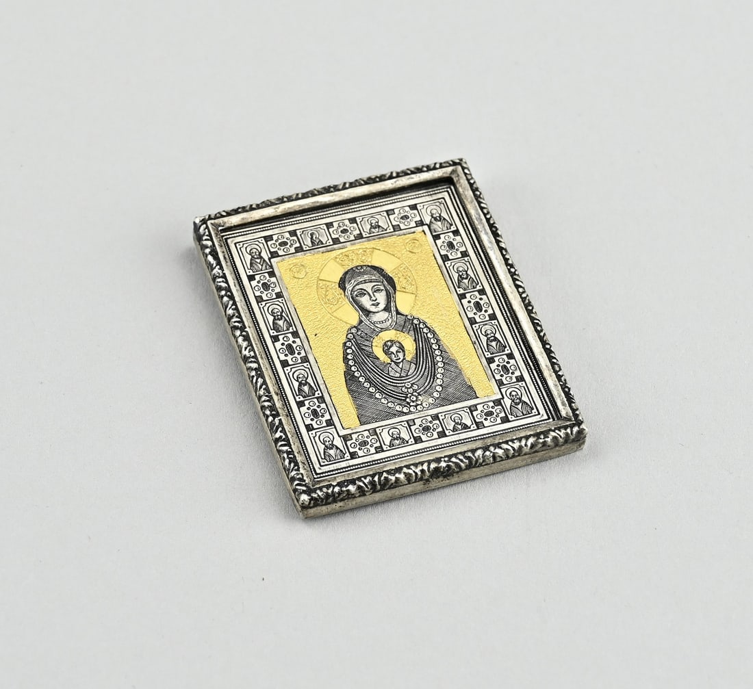 Russian travel icon silver/gilded: Travel icon, silver with gilding, 800/000, on the back provided with a picture frame on the back. MT.: Spagnolla Mose Milan, ca 1950. ca 35 grams. In good condition.