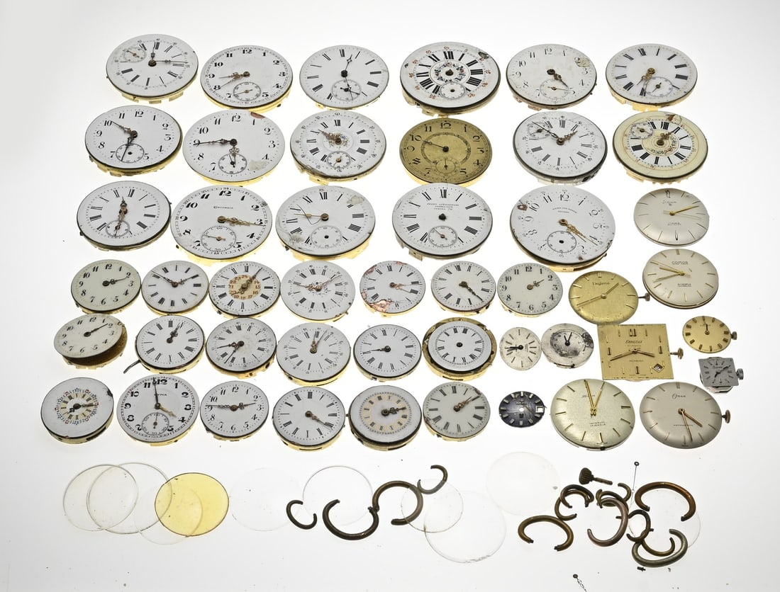 Loose clocks and dials: Large loose watches including Stowa, Tissot, Exactus, Comos, Dugena, Onsa. In reasonably good condition.