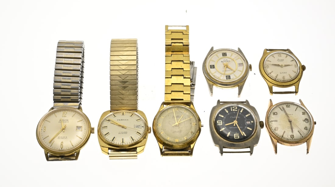 Lot of watches: Lot of mechanical watches. Provita, Ruhla, Pratina, Zentra, Buler. Some are missing a crown.