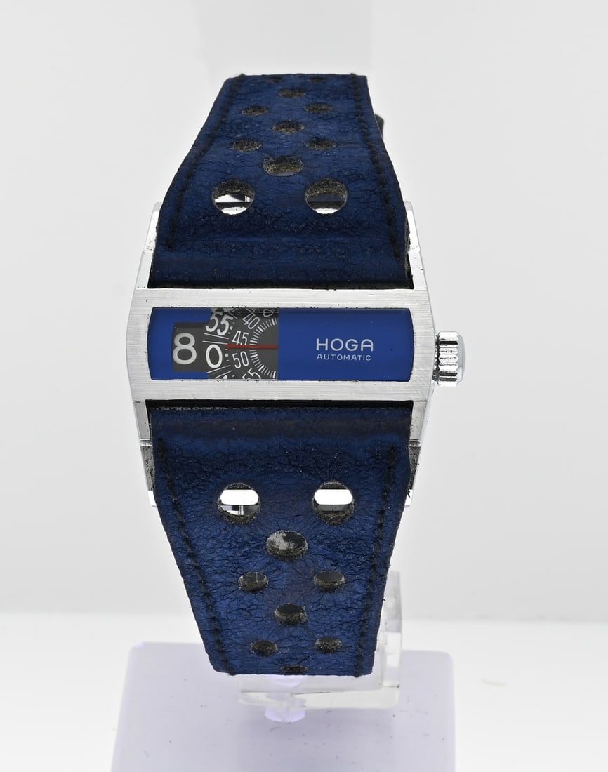 High automatic, vintage: Vintage Hoga watch, automatic, base acier dicetime, equipped with a steel case with a blue leather strap. Working. Case width 32 mm. ref. no.: 9004. In good condition