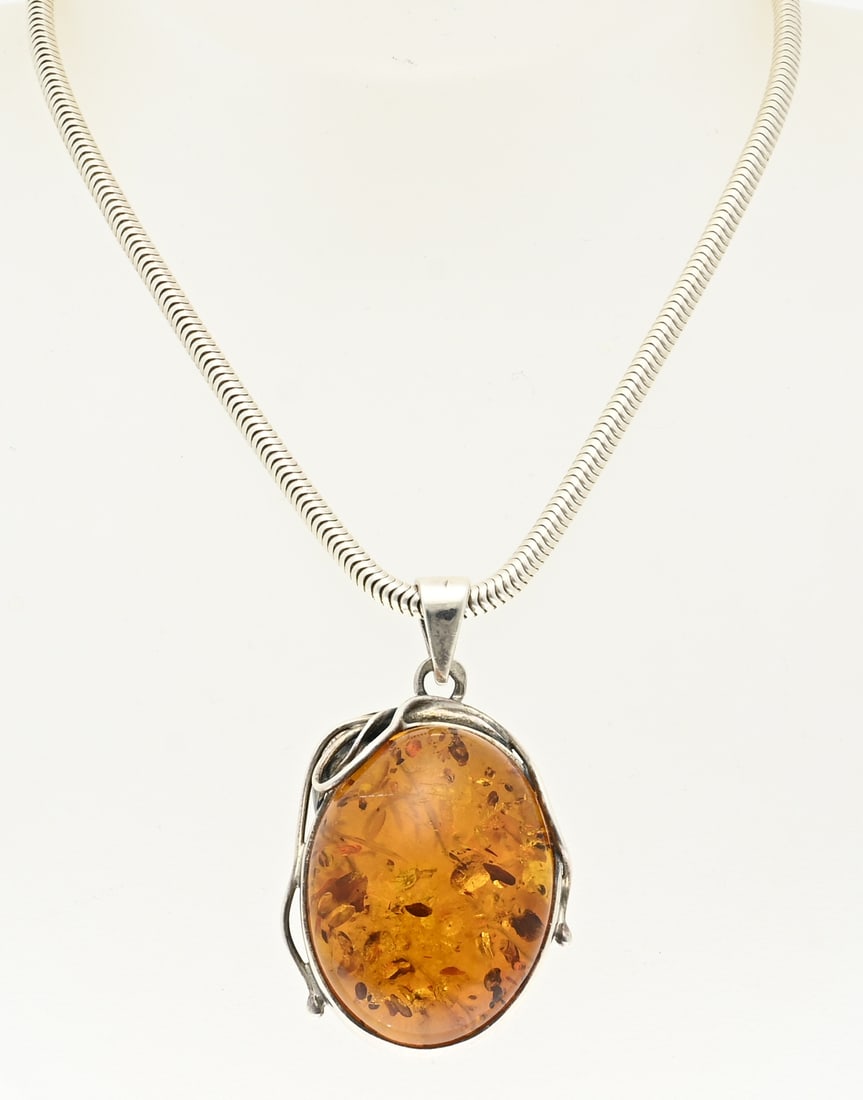 Silver snake necklace with amber pendant (1 of 1)