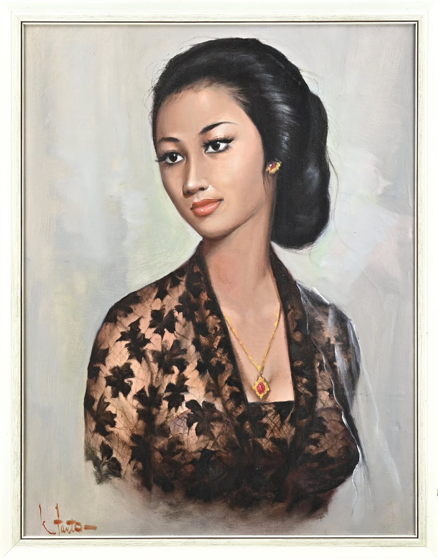 Indonesian School, Indonesian Lady: Indonesian School. Circa 1950. Indonesian lady. Oil on canvas. Dimensions: H 65 x W 50 cm. In good condition.