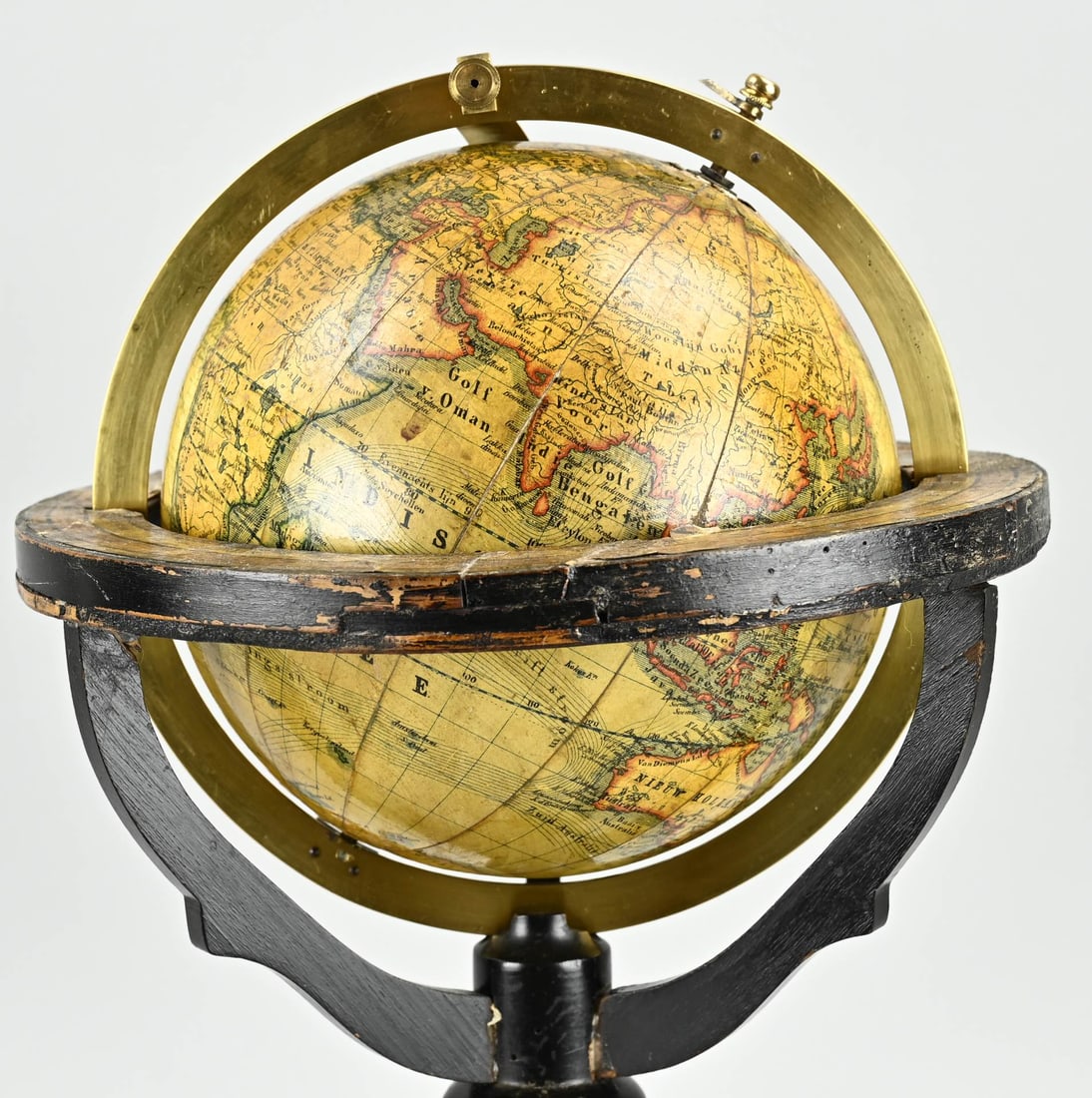 Small globe with compass - 3