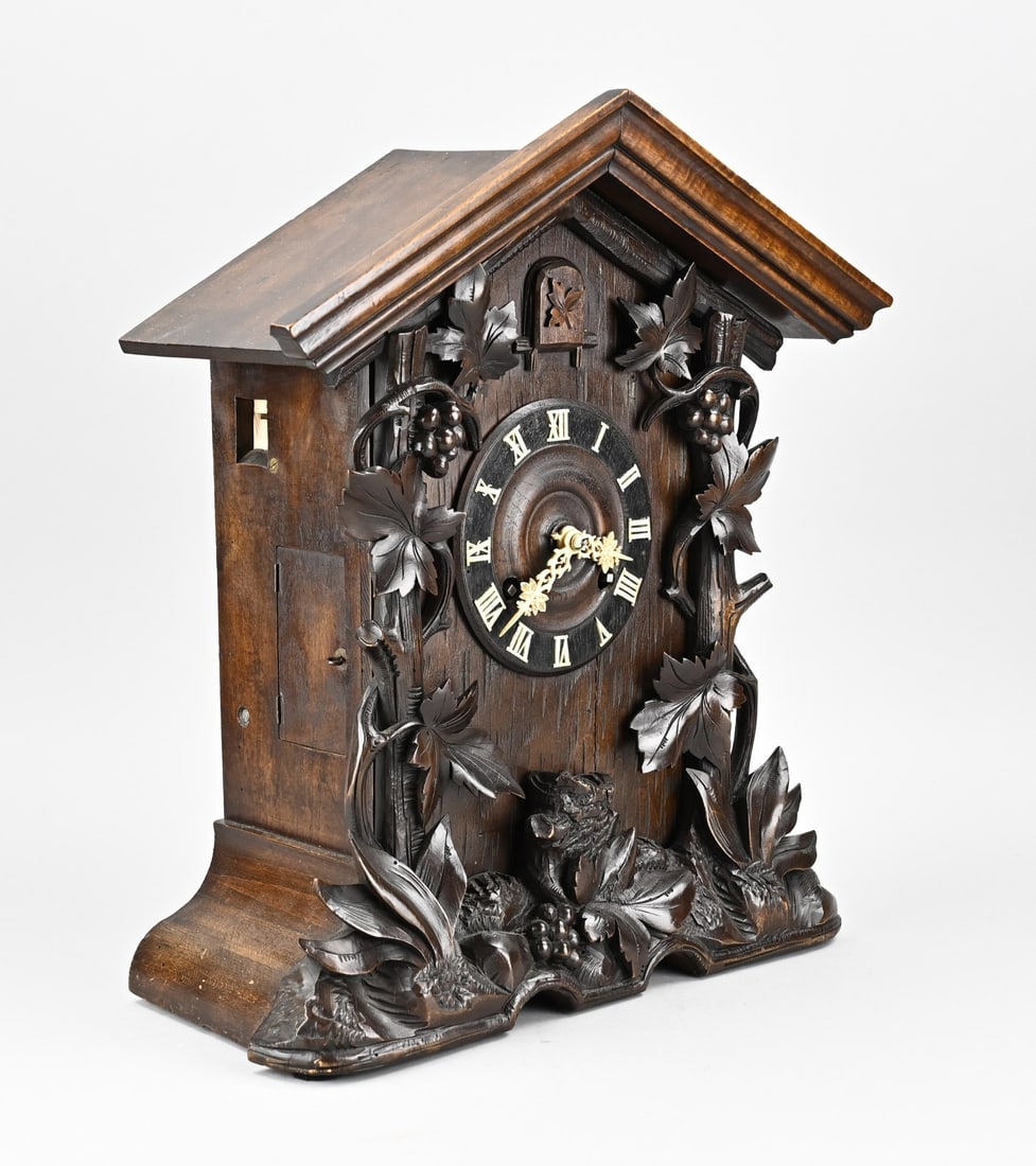 Black Forest cuckoo clock, 1880 - 2