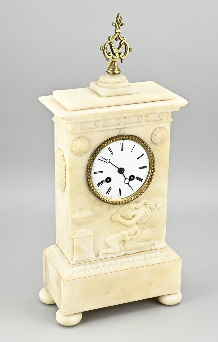 Onyx clock