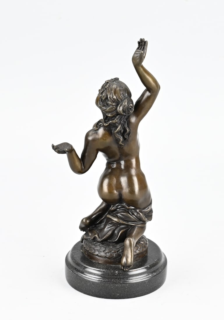 Bronze statue, Nude - 2