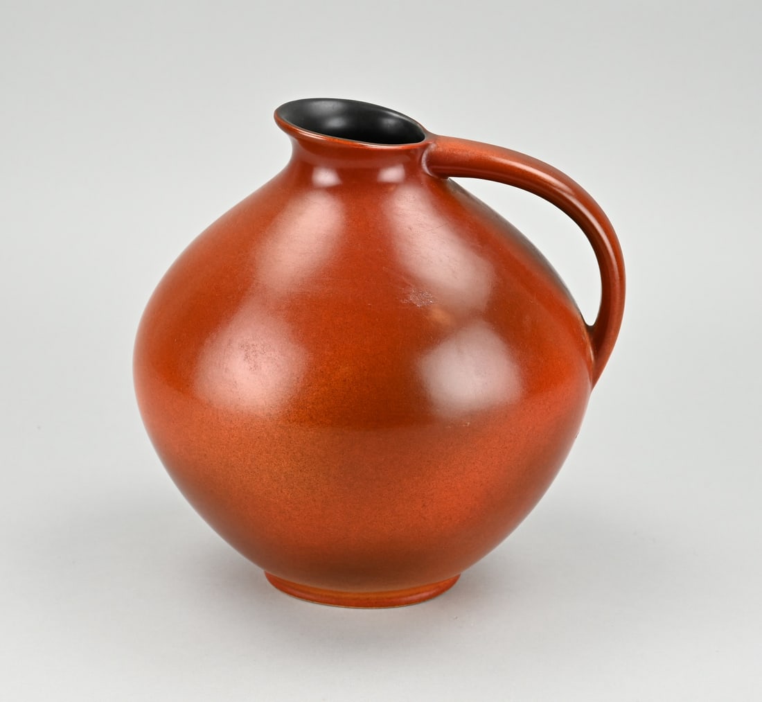 Wächtersbach jug, H 22 cm.: German Wächtersbach Urania jug with powdered glaze. Dimensions: H 22 cm. In good condition.