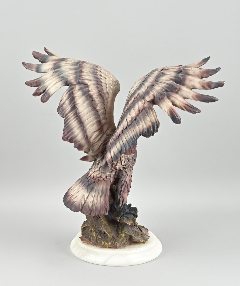 Eagle on marble base - 2