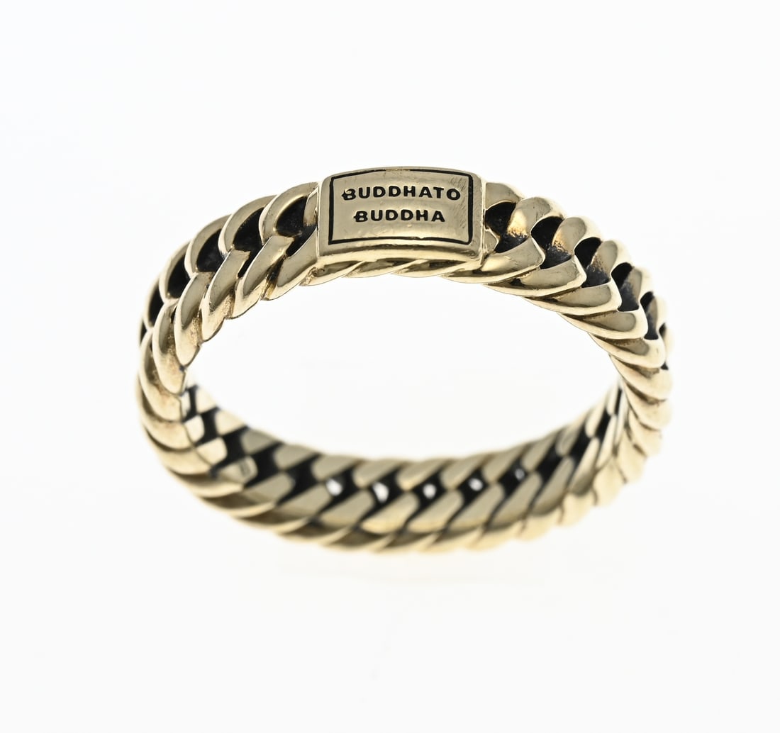 Gold Buddha-to-Budha chain ring: Yellow gold ring, 585/000, Budha-to-Budha chain ring. ø 58. Width 5 mm. approx. 6.2 grams. In very good condition.