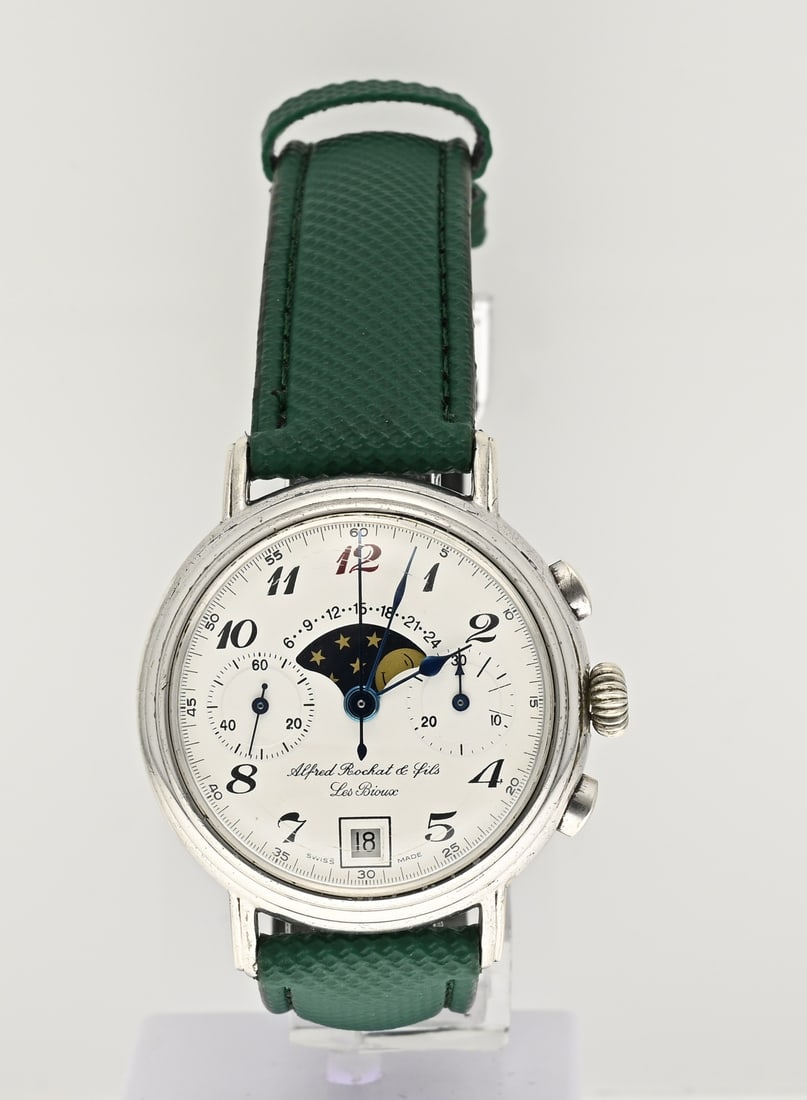 Watch: Special Alfred Rochat & Fils, Les Bioux watch, limited model, 294/500. With a steel case and with a moon phase, date display. Mechanical, cal. V.7734M. ø 37 mm. With a green leather strap. In very