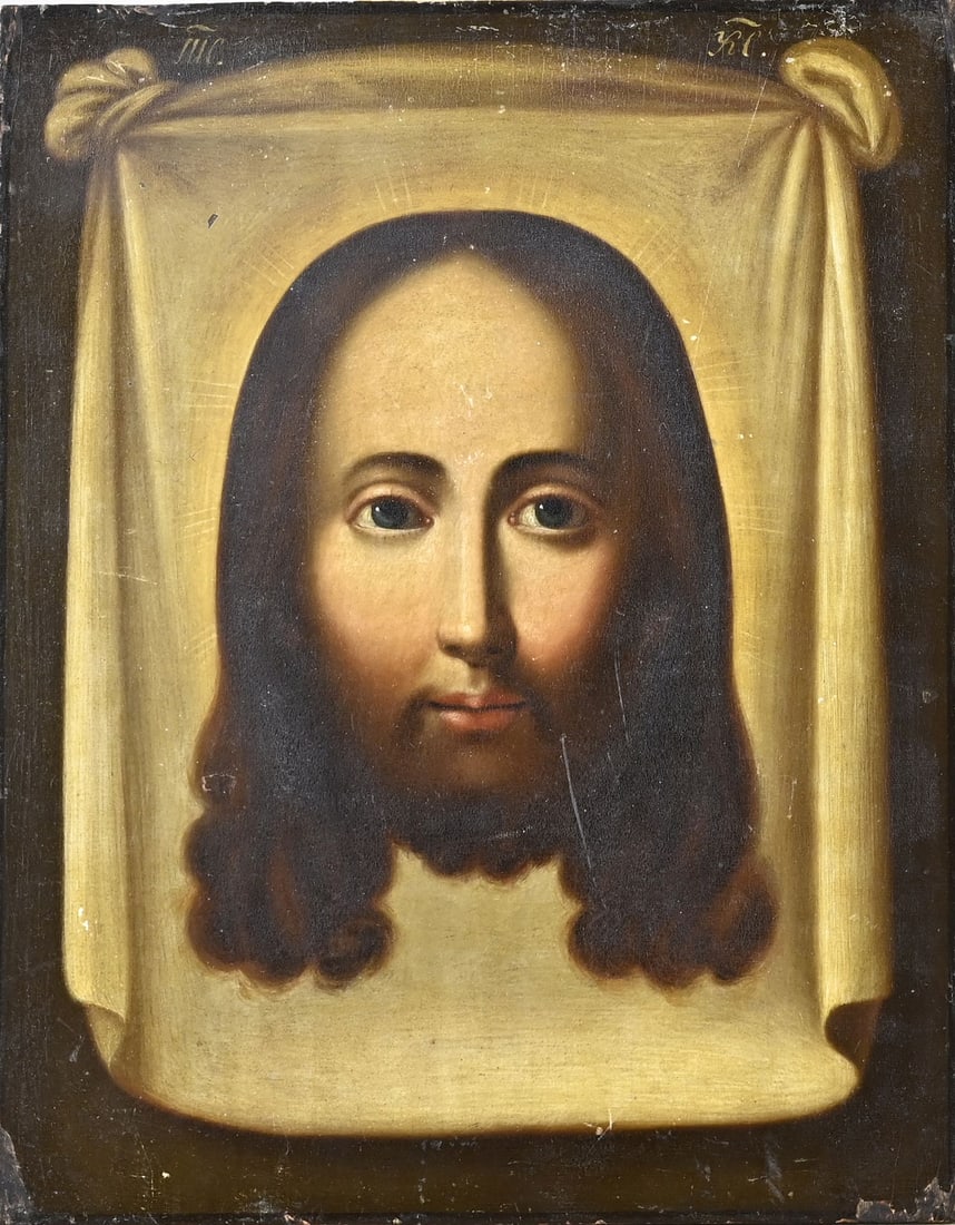 Icon, Jesus Christ: Antique beechwood icon with portrait of Jesus Christ. 19th century. With monogram. Oil on panel. Dimensions: H 27 x W 21.5 cm. In good condition.