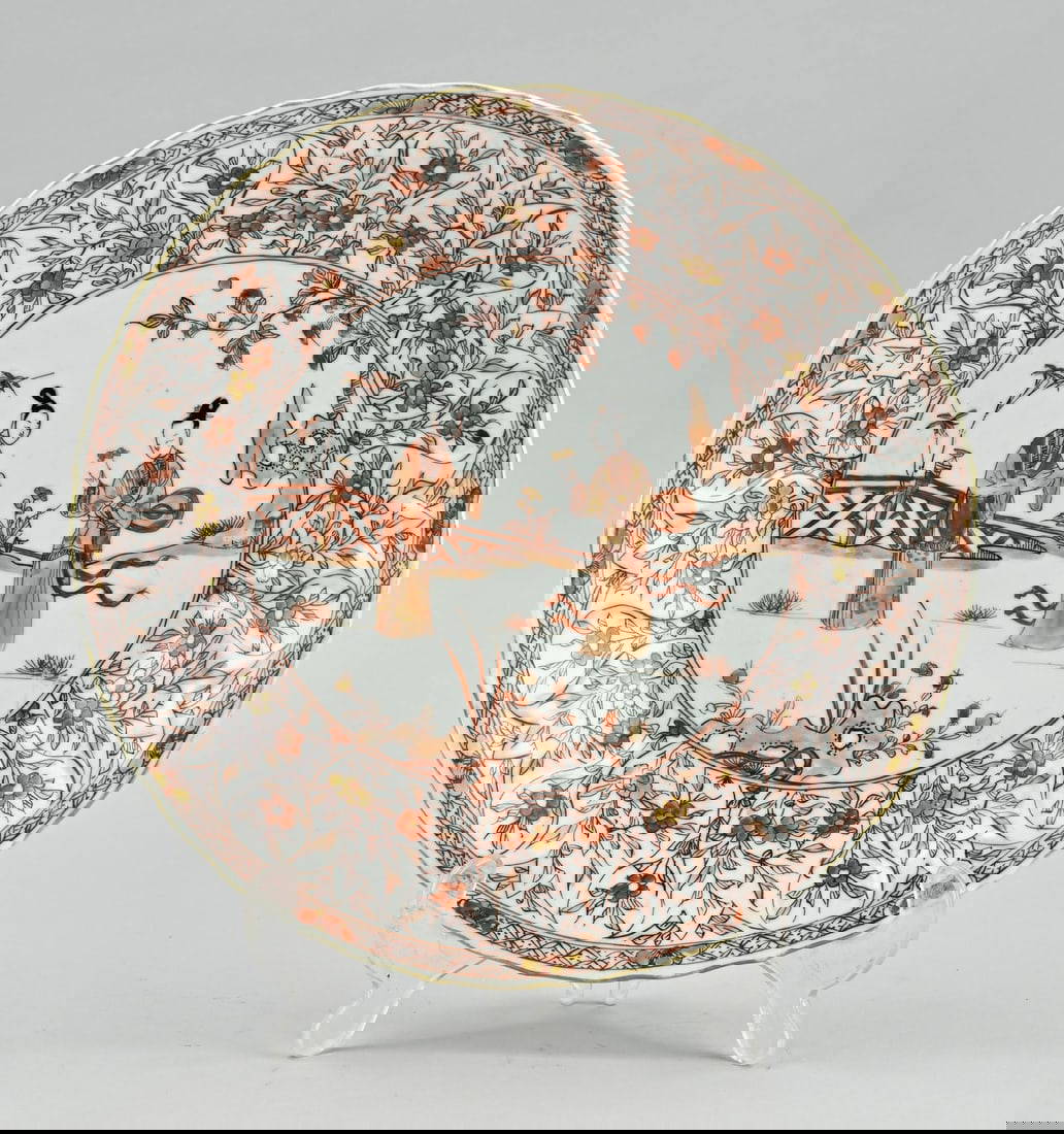 Chinese milk/blood plate Ø 27.5 cm.