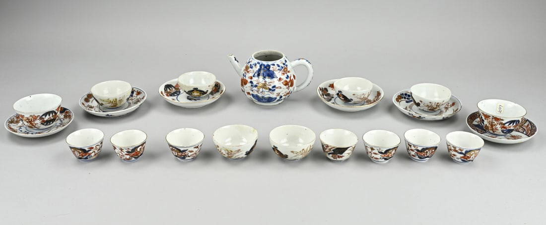 Lot of various Imari porcelain (21x)