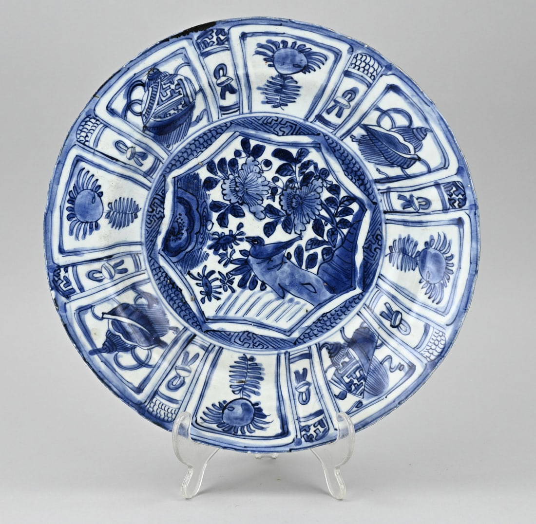 Chinese dish Ø 29.7 cm.