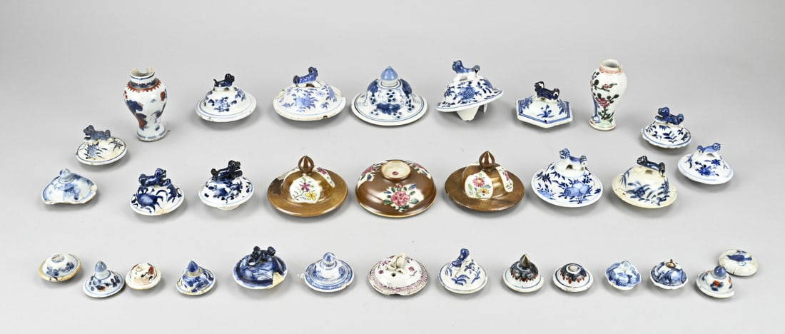 Various lids 18th/9th century