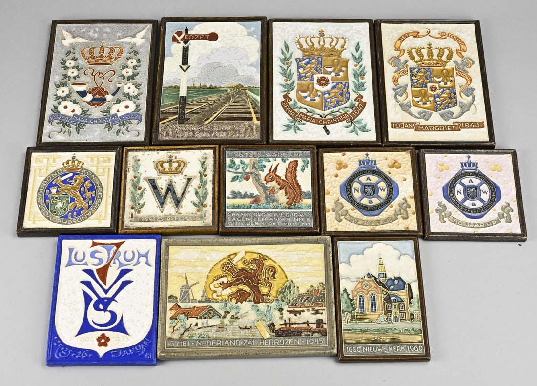 Lot Porceleyne Fles tiles (12x): Twelve Delft polychrome faience tiles. Various, including Porceleyne Fles. With cloisonné glaze. First half of the 20th century. Dimensions: 12-20 cm. In good condition.