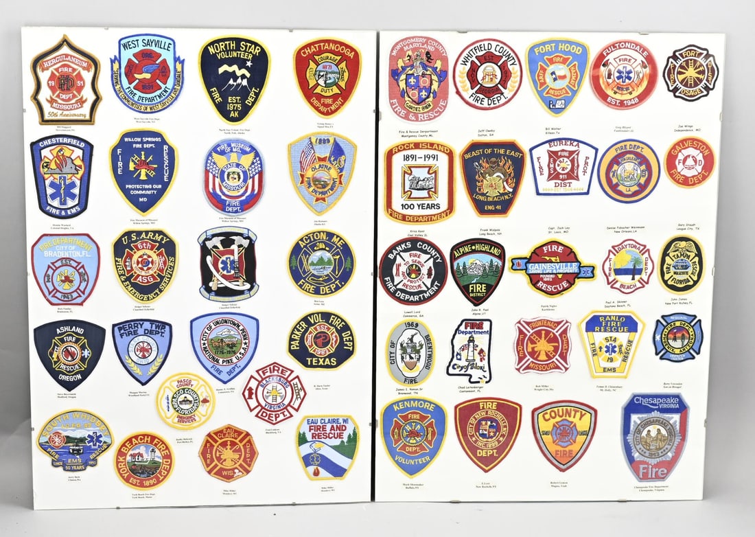 2 plates with USA Fire Department patches.: 2 framed plates with a total of 46 Fire Department patches, most of them from the USA, in good condition.