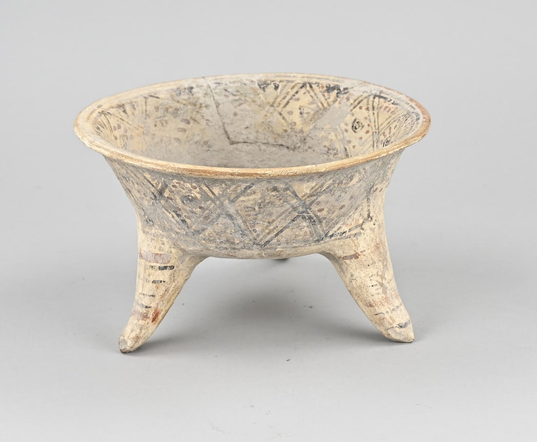 Tazza (terracotta) (1 of 2)