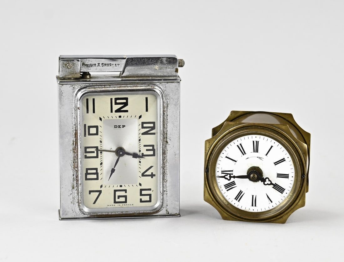 2x Antique travel alarm clock: Two antique travel alarm clocks. 1x Brass, circa 1900, working. 1x Chrome, Art Deco, with lighter, France, circa 1930, working. Dimensions: 8 - 11 cm. In good condition.