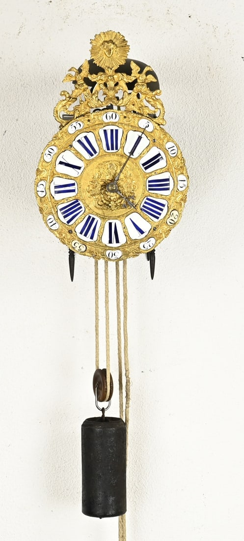French lantern clock: 18th-century French lantern clock with verge escapement and striking mechanism on a large bell. Dimensions: 43 x 26 x 19 cm. In good condition.